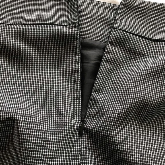 Pencil Skirt - Picture 3 of 4